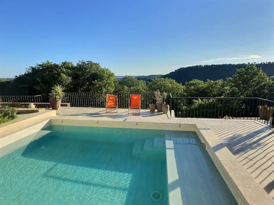 Villa Sous Le « Figuier » à Cornillon-Confoux Extérieur photo